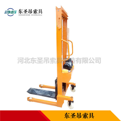 微型液壓堆高車--河北東圣吊索具制造有限公司--液壓堆高車|手動叉車|小型攪拌機(jī)|石材夾具 微型液壓堆高車--河北東圣吊索具制造有限公司--液壓堆高車|手動叉車|小型攪拌機(jī)|石材夾具